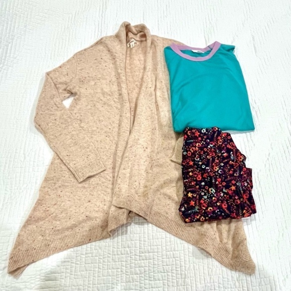 LULAROE :: OUTFIT
